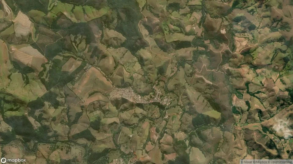 Imagem aérea de serranos