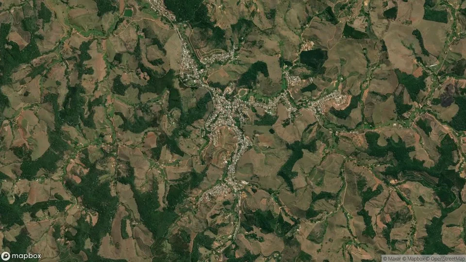 Imagem aérea de teixeiras