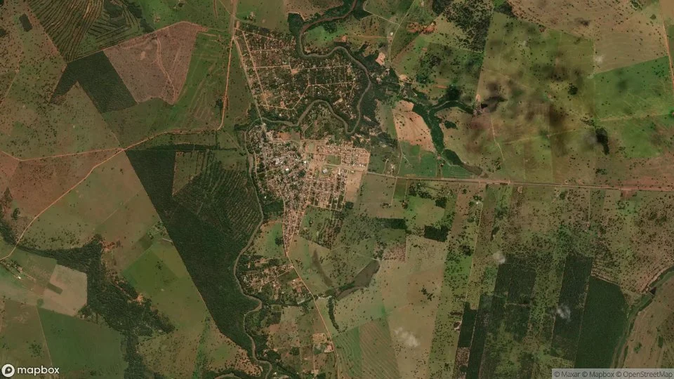 Imagem aérea de rochedo