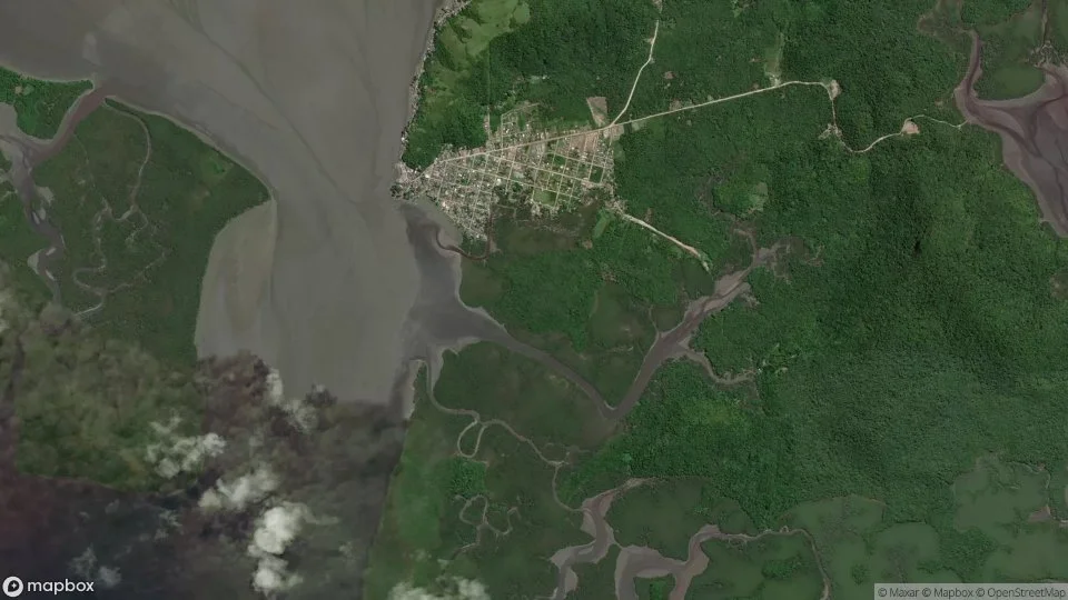 Imagem aérea de guaraquecaba